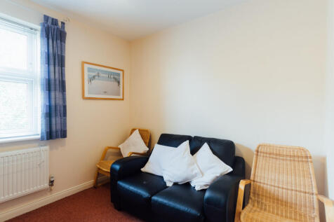 Carlton Close, Loughborough photo 5