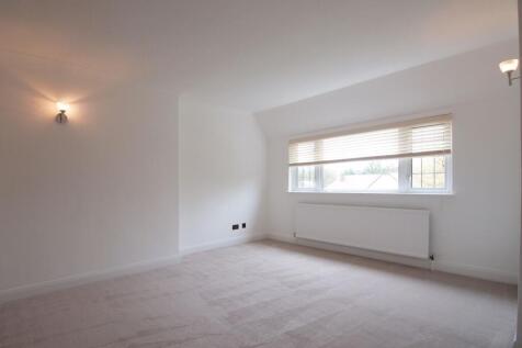Beverley Close, Quelland Beverley Close, KT17 photo 4
