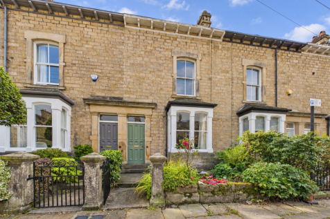 Welcome to Lindow Square