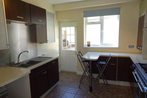 Camborne Place, Yeovil photo 5