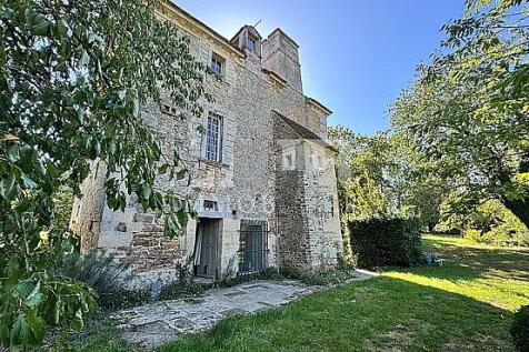 Property Image 1