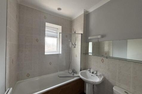 Bathroom.jpeg