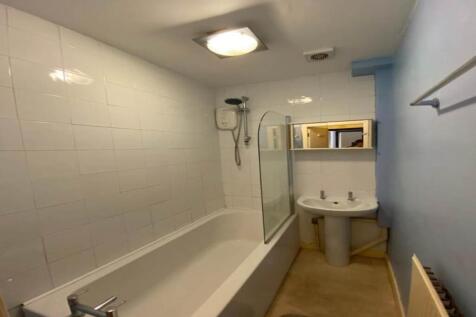 bathroom2