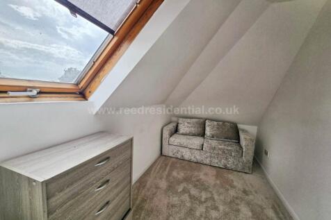 Westborough Road, Westcliff On Sea photo 5