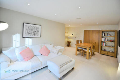 Woodham Place photo 3