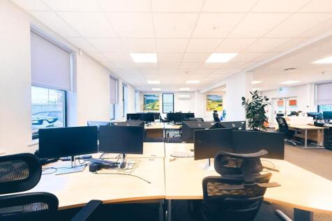 Farrow House_office to let_altrincham-13.jpg