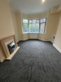 21A ROXHOLME GROVE, LEEDS, LS7 4JJ. photo 3