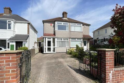 Fletemoor Road 107 - Front.jpg