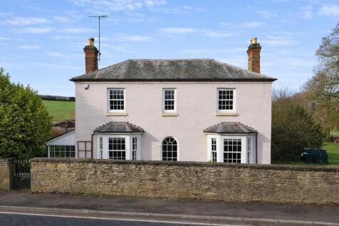 Bridge House, elegant and pre Georgian