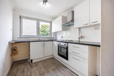 Stormyland Way, Barrhead, East Renfrewshire photo 3