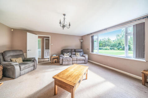 1353583-9-68c44f9...