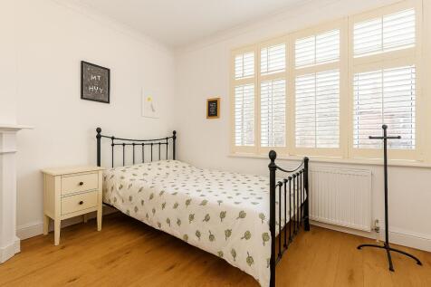 3 bed, 2 bath End of Terrace in manchester - Photo 7