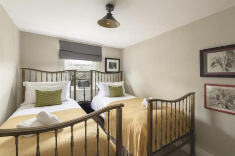 5 Daniel Street ph16 copy.jpg