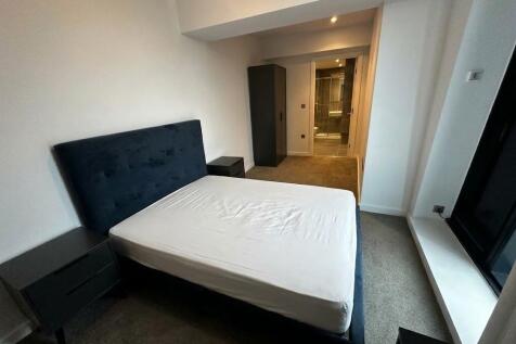 Axis Tower, Whitworth Street West, Manchester photo 5