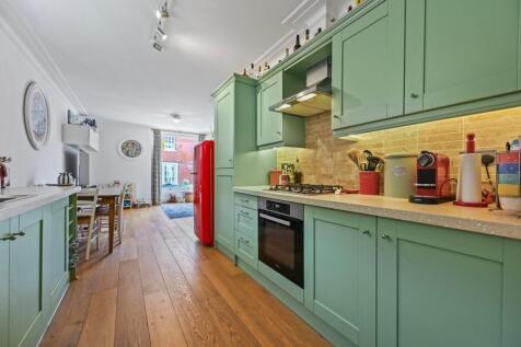 Kitchen/Reception