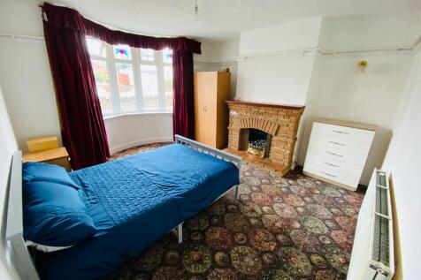 16 New Rowley Road photo 5