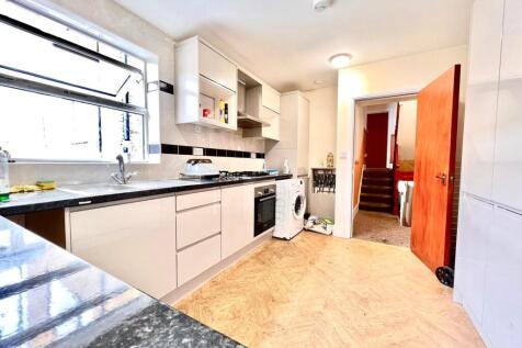 Communal Kitchen