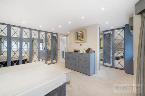 6 bed, 4 bath Detached in edinburgh - Photo 6