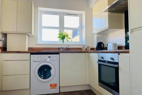 Endsleigh Park, Beverley Road, Hull, East Riding Of Yorkshire, HU6 photo 3