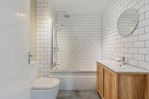 14 Carlton Place,...