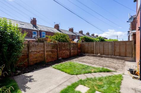 2_Westwood_Terrace1.jpg