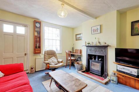 IMG_1054_5_6_easyHDR-interior3.jpg