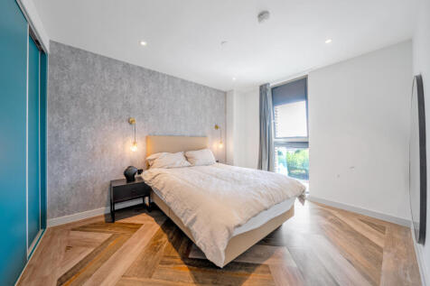 1325133-1-686fb42...