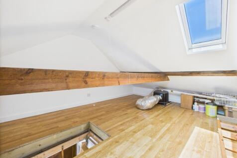 CAM02545G0-PR0468-STILL013