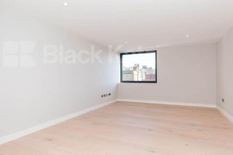 Tottenham Lane, Crouch End N8 photo 5