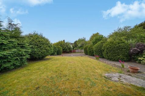 16 Cambridge Road - r3xI5W2WfjEW0mLA1dYm