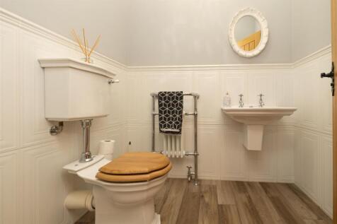 Upper Church St, Ashby