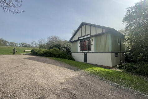 FORMER CAMPSITE COMMERCIAL SPACE