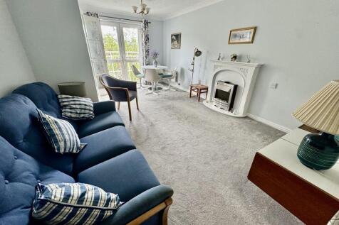 Open Plan Lounge - Dining Room