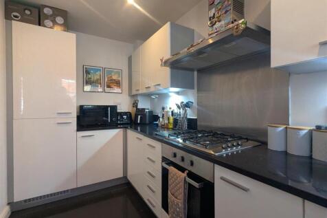 kitchen1.jpg