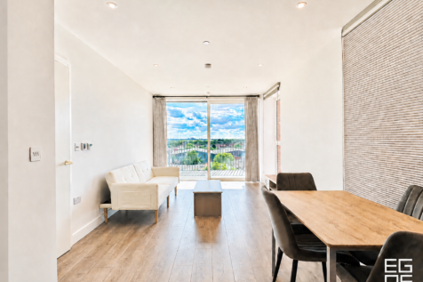 12 Quay Walk,Grand Union, Wembley, London, HA0 photo 4