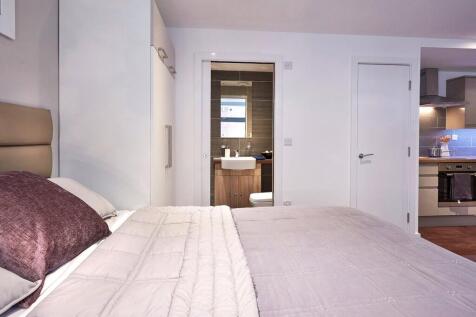 Apt 26, 5 South Parade #500652 photo 5