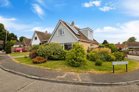 3 Bedroom Chalet for Sale