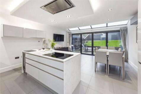 Kitchen /Family Room