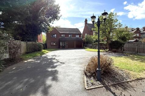 Rugeley, WS15 - property photo