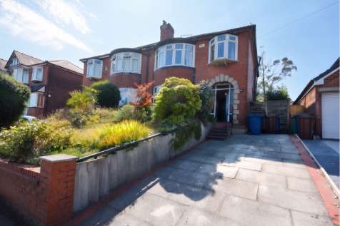 Radcliffe New Road, Whitefield, M45 7QZ