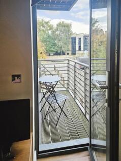 Balcony - Angle 2