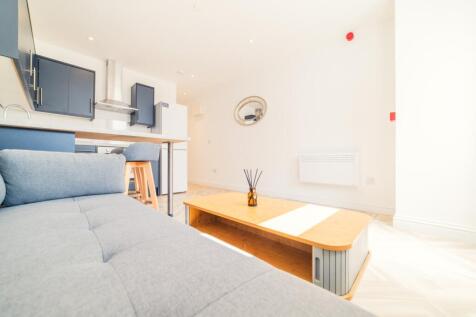 Award-winning Media team on EVERY Listing_6