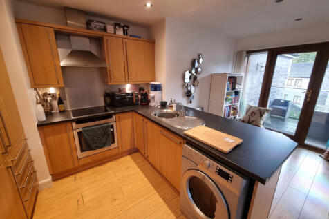 Living dining kitchen