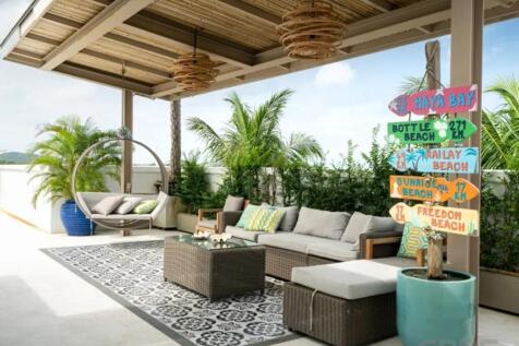 Outdoor living area