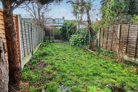 Rear Garden 2.jpg