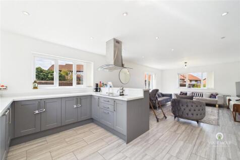 Kitchen / Living 1