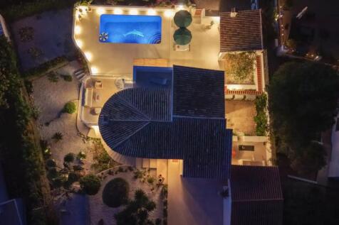 Property Image 37