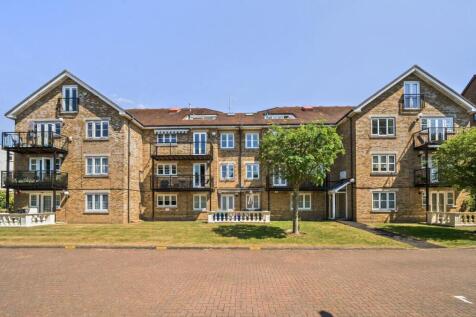 London, N20 - property photo