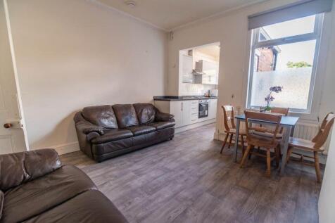 70 Cobden View Road, Crookes  photo 4