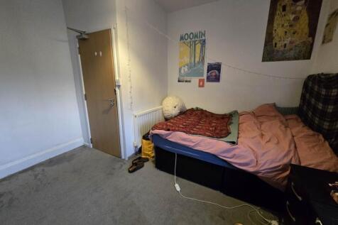 First floor middle b